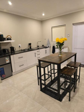 Auti-Bros Place